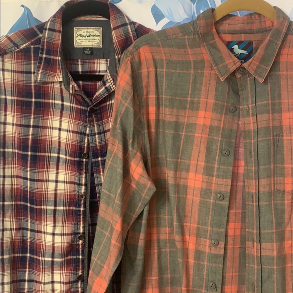 Lot of 2 Men’s Medium Flannel Long Sleeve Shirts